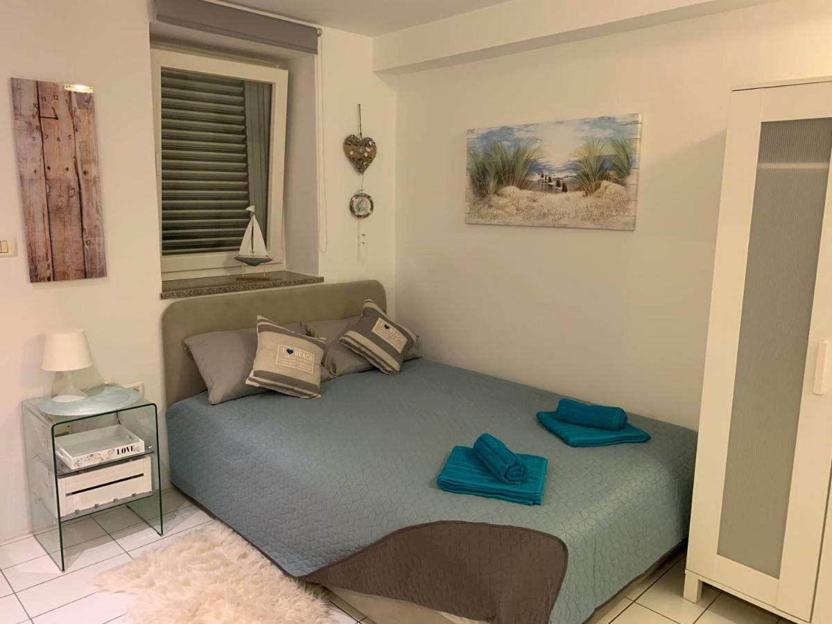 Devi-Piran Apartment Exterior photo